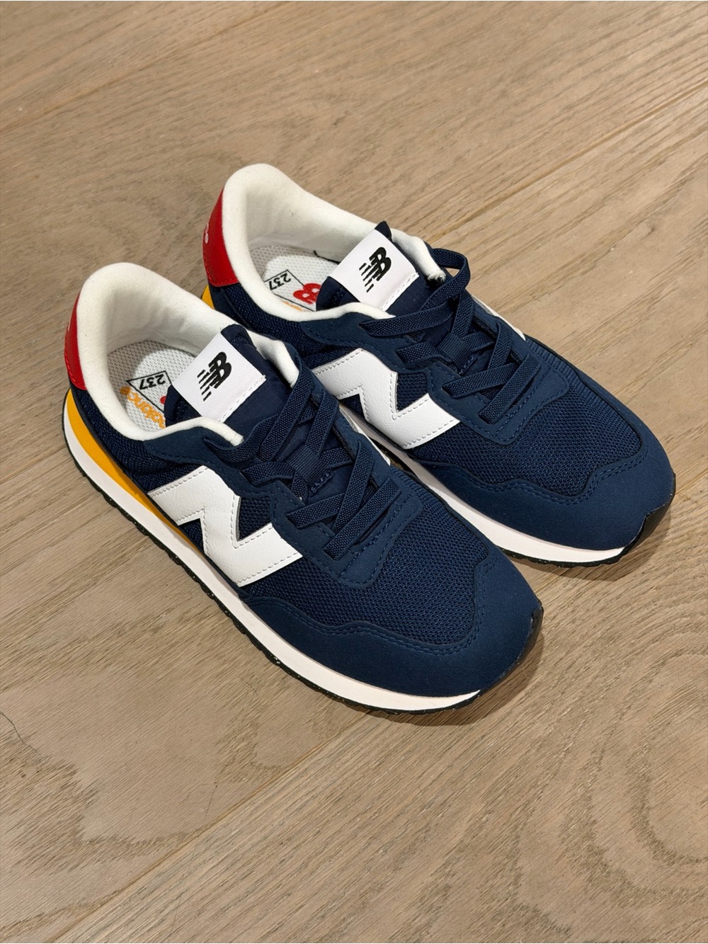 NWOT New Balance Kids Navy White Retro Runner with Red & Yellow Accents Size 3Y
